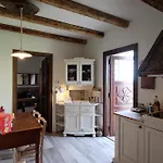 Cascina Bricco 아파트 오바다