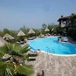 Cascina Bricco 아파트