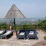 아파트 Cascina Bricco *